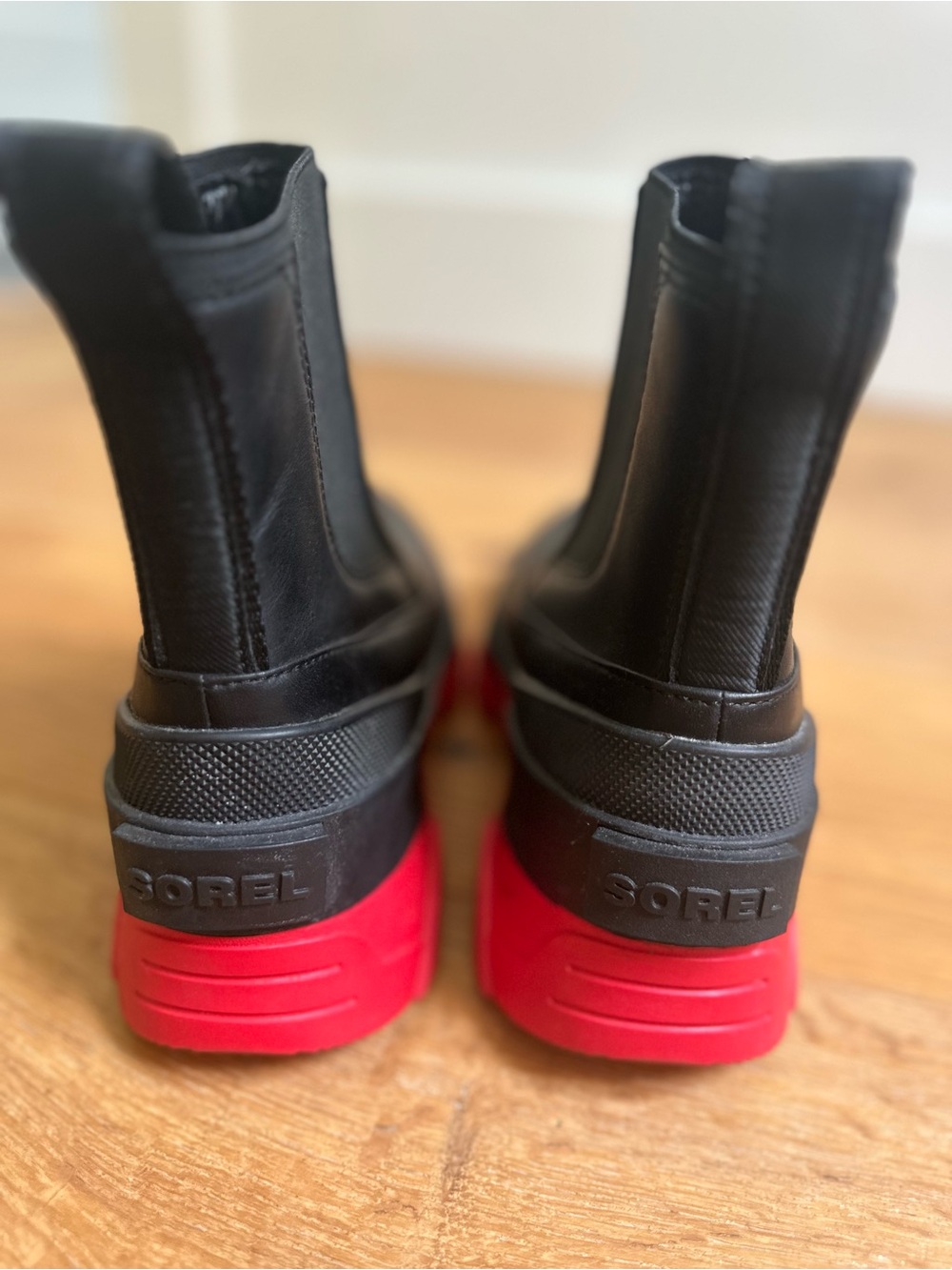 🖤 Sorel Brex Chelsea Waterproof Boots Black Red Sole Sz 7 - Picture 3 of 8